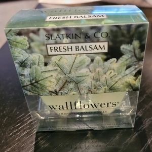 New Slatkin & Co Fresh Balsam Wallflower Home Fragrance Refill 2 Bulbs